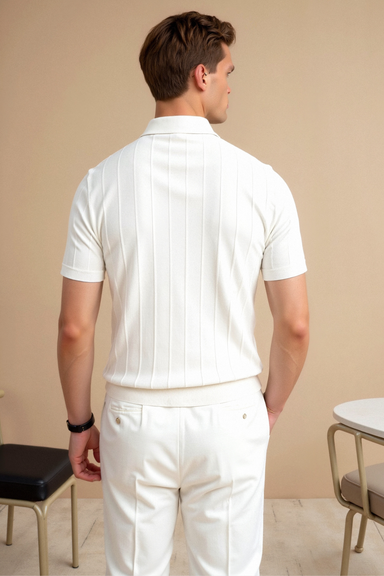 Verticaal gestreepte polo met knoopjes