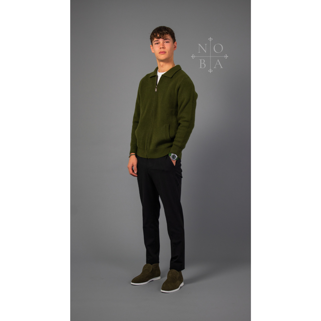 Outfit 10 - Power Play