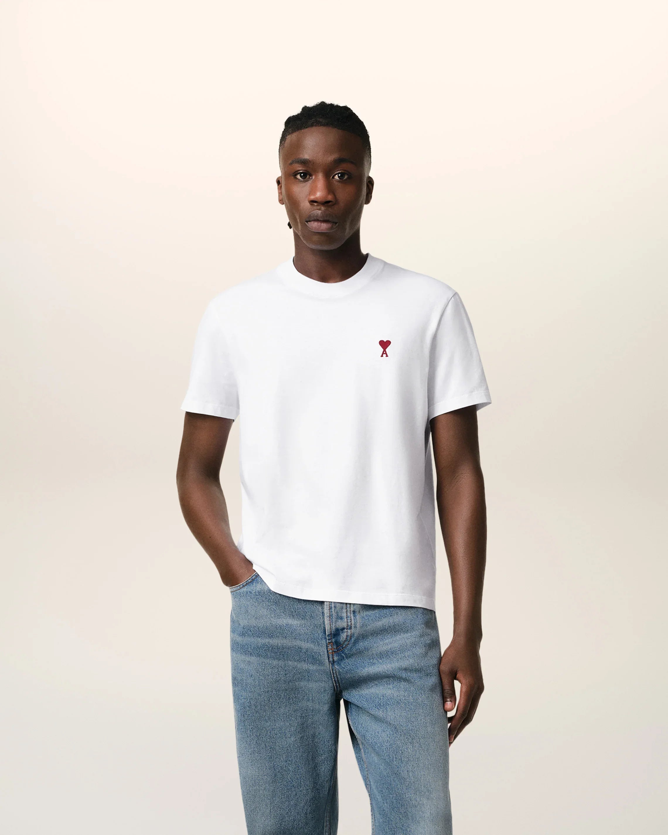 Ami T-Shirt mit gesticktem A-HERZ